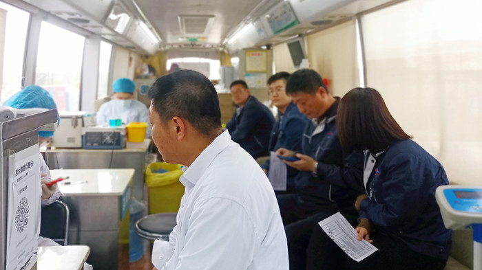 沈陽航空產(chǎn)業(yè)集團組織員工開展“獻熱血、踐初心”無償獻血活動